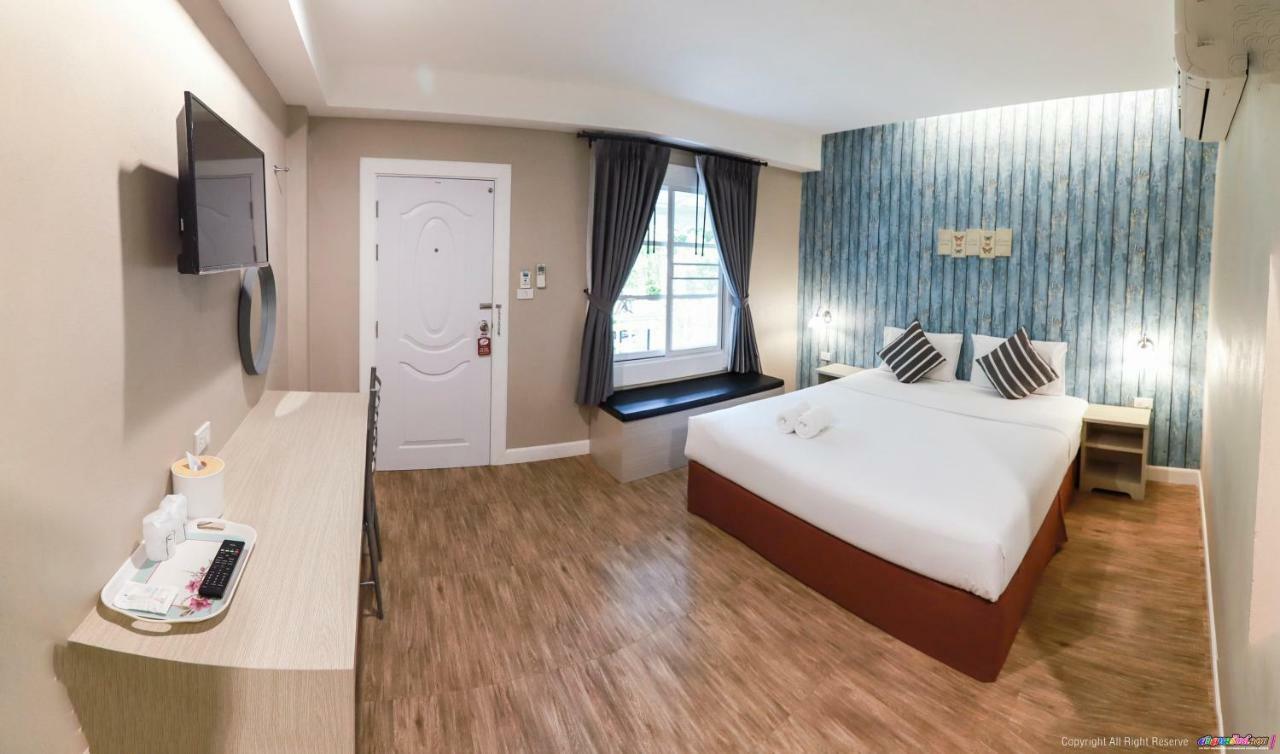 Color Ville Hotel SHA Certified Sakon Nakhon Esterno foto