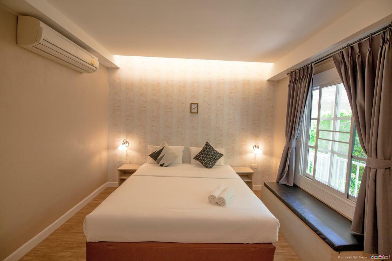Color Ville Hotel SHA Certified Sakon Nakhon Esterno foto