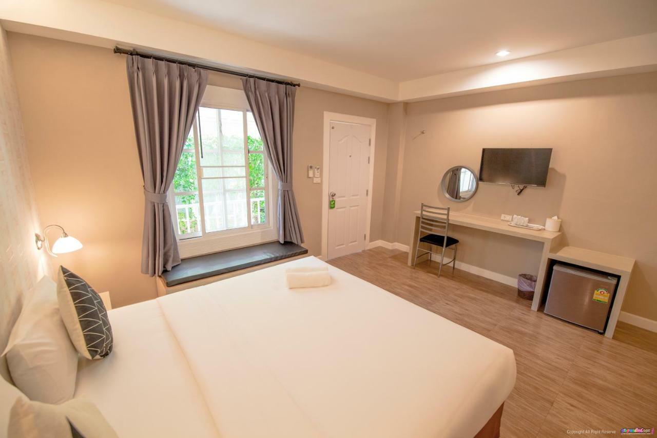 Color Ville Hotel SHA Certified Sakon Nakhon Esterno foto