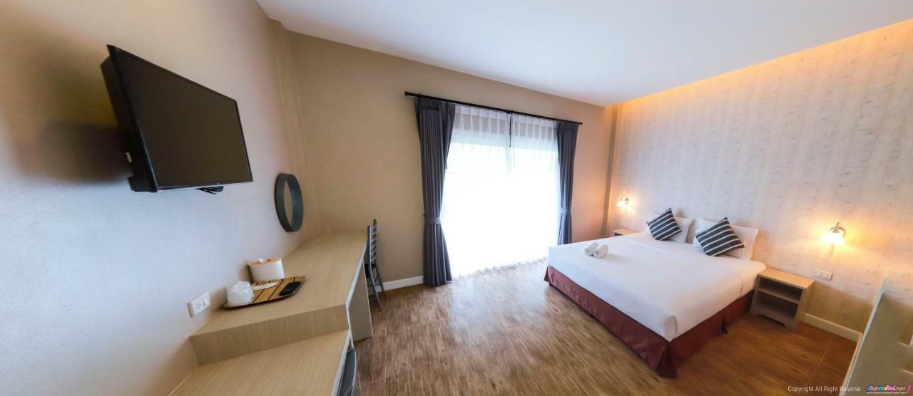 Color Ville Hotel SHA Certified Sakon Nakhon Esterno foto