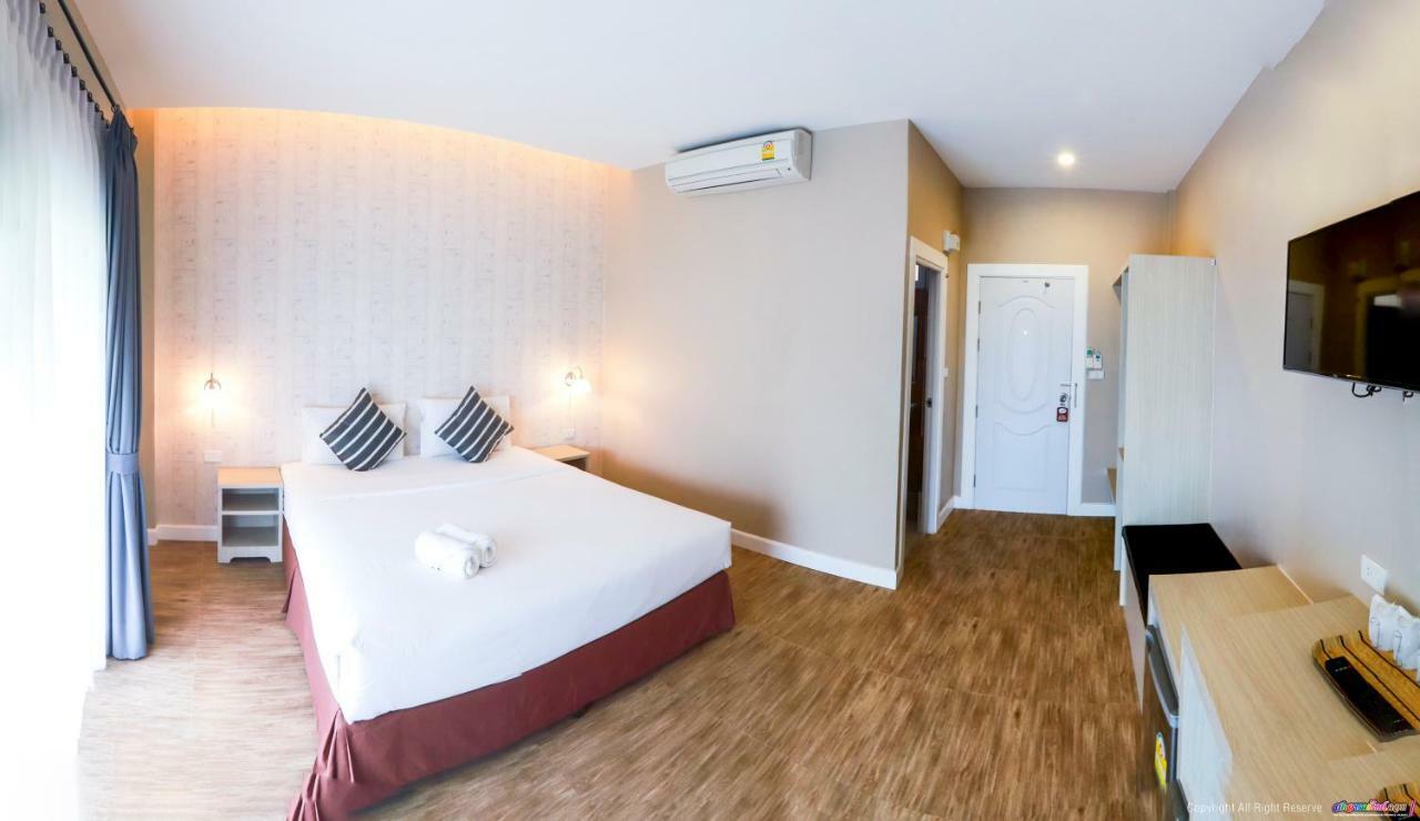 Color Ville Hotel SHA Certified Sakon Nakhon Esterno foto